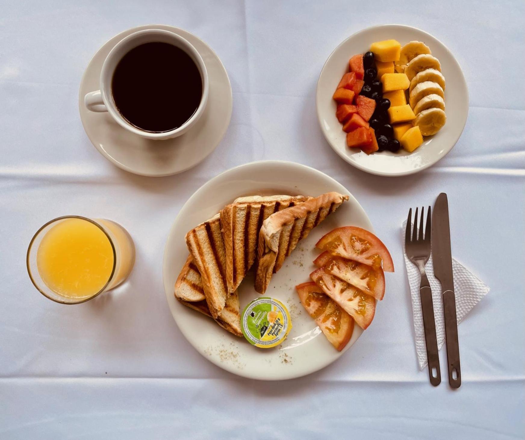Hotel Simon Medellín Dış mekan fotoğraf